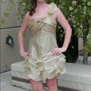 One Shoulder Gold Dress